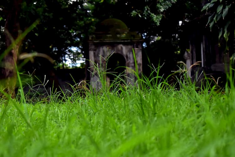 a tombstone at atlanta's westview cemetery